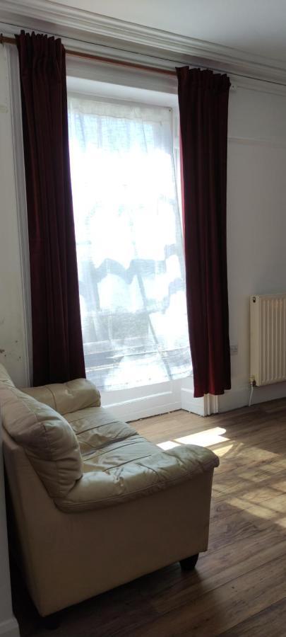 Brynawel Apartment Aberystwyth Bagian luar foto