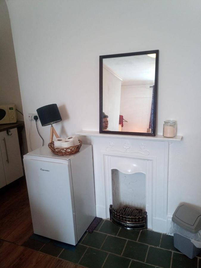 Brynawel Apartment Aberystwyth Bagian luar foto